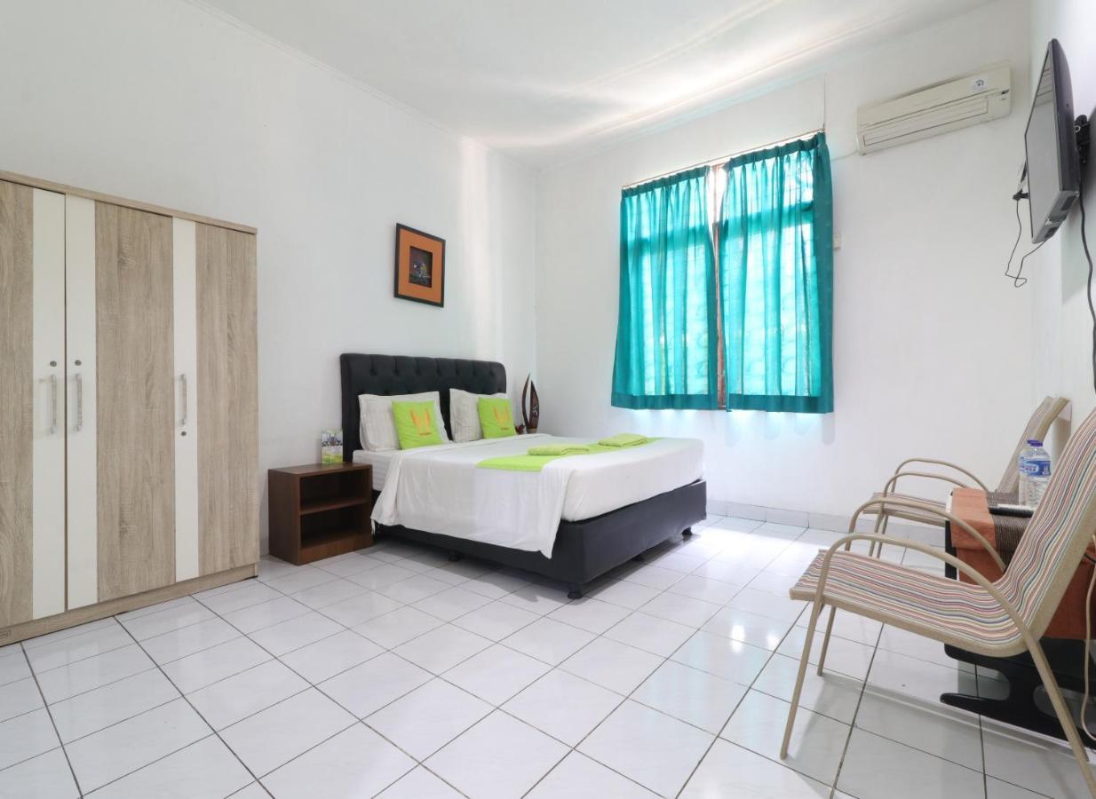Hotel Huswah Airport Tangerang Luaran gambar